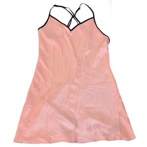 Linea Donatella Peach Satin Slip (NEW, Sz M)